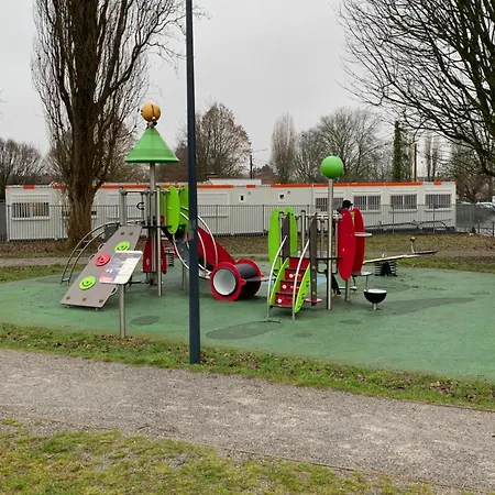 Lejlighed Charming, Comfortable 3-room Ronchin