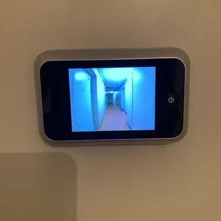 Charming, Comfortable 3-room *