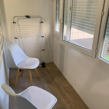 Charming, Comfortable 3-room Apartamento