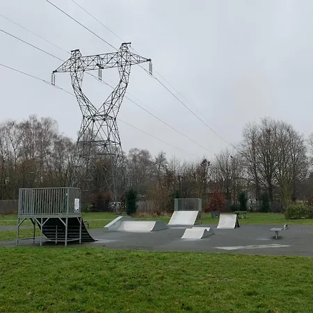 Charming, Comfortable 3-room